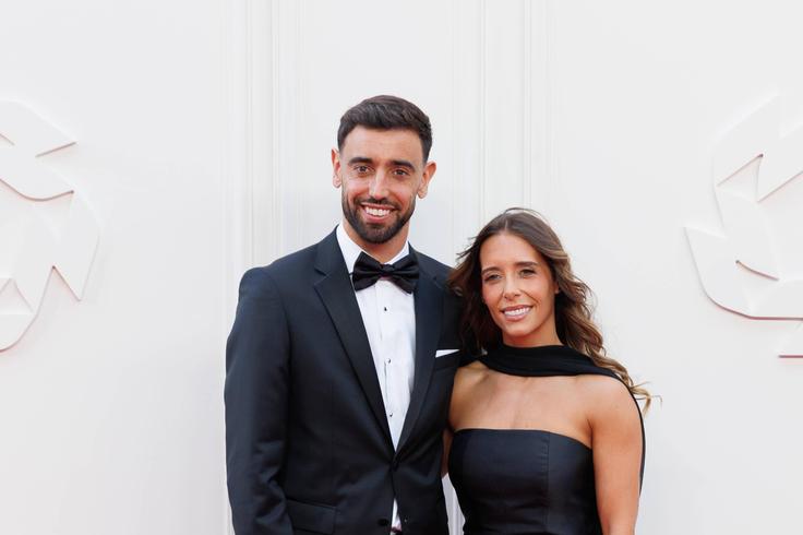Man United captain Bruno Fernandes joins Henry, Ronaldo in elite company after PFA POTY win