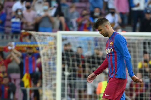 Mediocrity setting in at Barca as Clasico leaves them adrift in La Liga