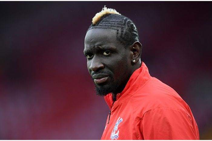 Mamadou Sakho could become jobless after bust-up with his coach.