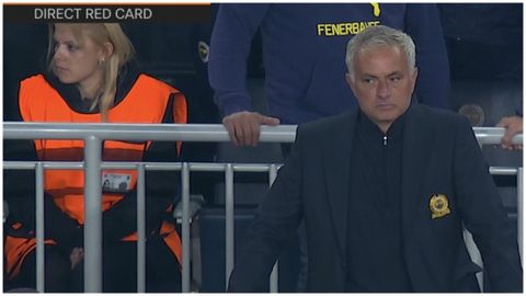 'He had one eye' - Jose Mourinho breaks silence on 'incredible' ref after red card against Man United