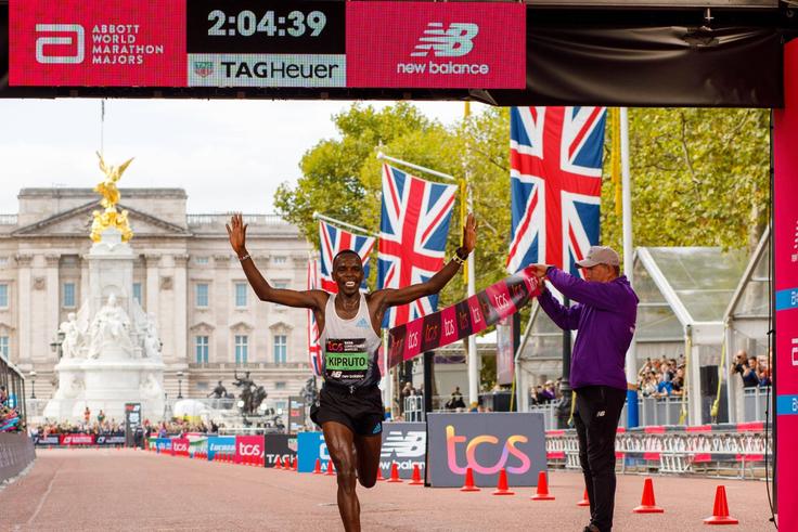 Amos Kipruto and Ruth Chepng'etich confirmed for Bangsaen half marathon