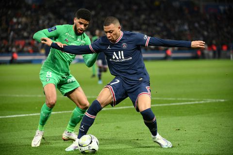 Mbappe nets twice as PSG turn on style against Saint-Etienne