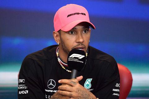 'It's dangerous and pointless' - Lewis Hamilton slams new tire blanket rule