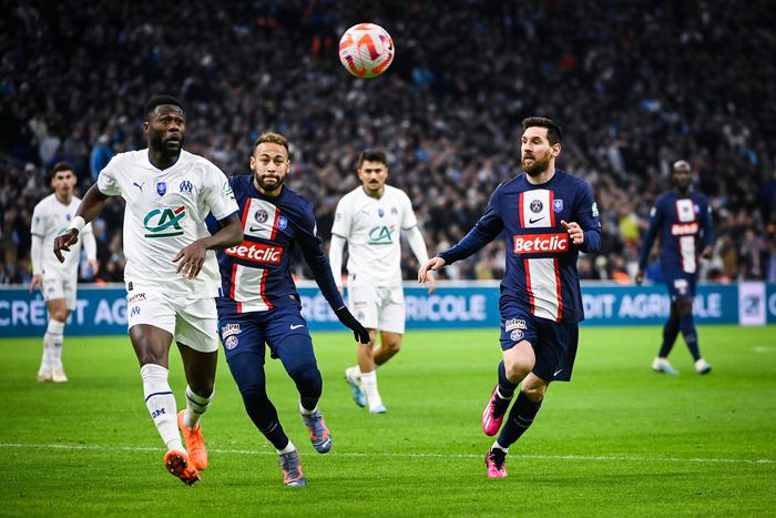 Sunday football accumulator, odds and betting tips