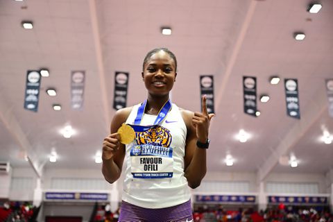 Ofili wins first SEC 200m title, did not finish 4x400m relay race