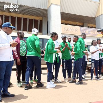 Super Eagles land in Guinea Bissau ahead of crucial qualifier