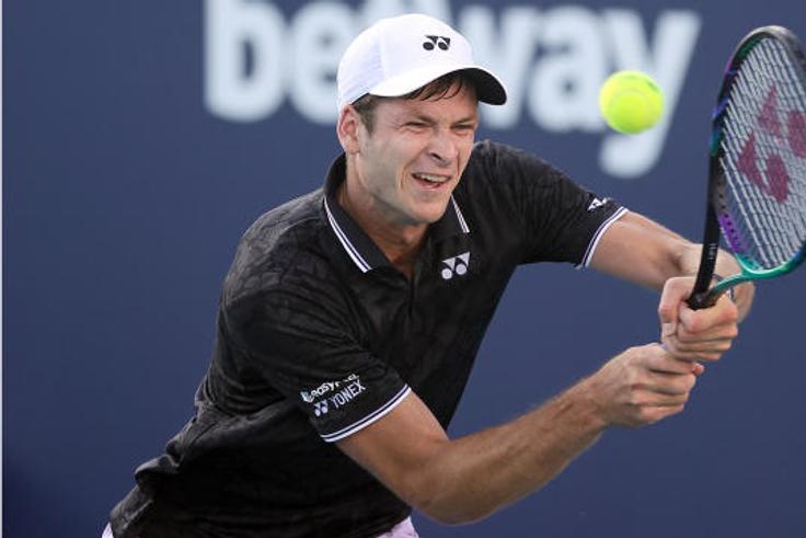 Miami Open 2023: Hurkacz wins epic three-set battle with Kokkinakis, Medvedev coasts to Round 3