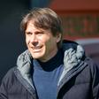 Antonio Conte responds to Man United links