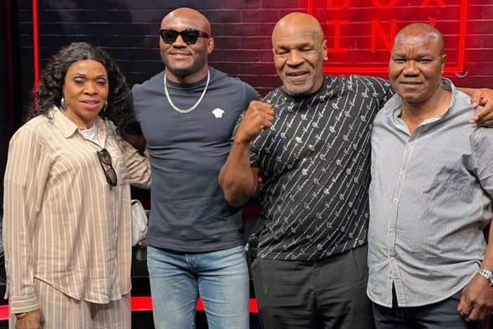 Kamaru Usman was in attendance to watch his brother Mohamed take on Junior Tafa and met Mike Tyson