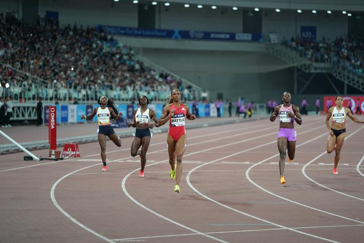Shericka Jackson's struggle to winning ways continues after surprising loss to Anavia Battle at Xiamen Diamond League