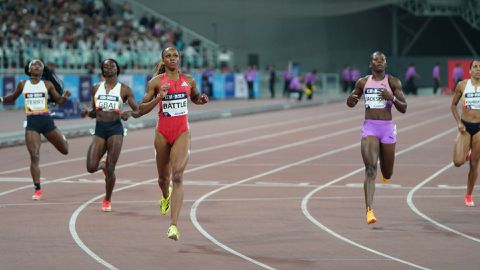Shericka Jackson Stumbles as Anavia Battle Wins 200m at Xiamen Diamond League