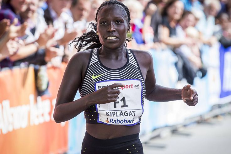 Florence Kiplagat at the Ladies run 10 km in Tilburg