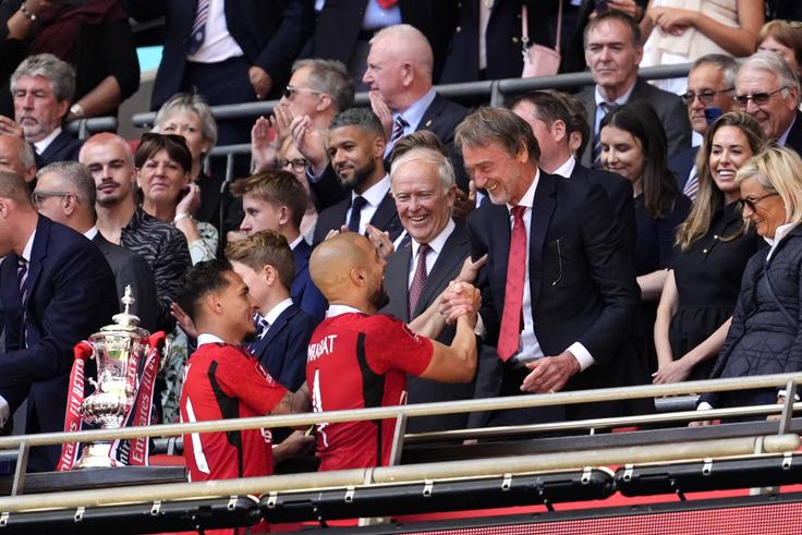 Manchester United beat Arsenal, Chelsea, and Liverpool to retain most valuable club in England status
