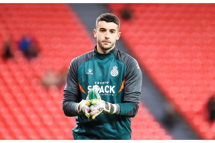 Barcelona hijack deal from Arsenal