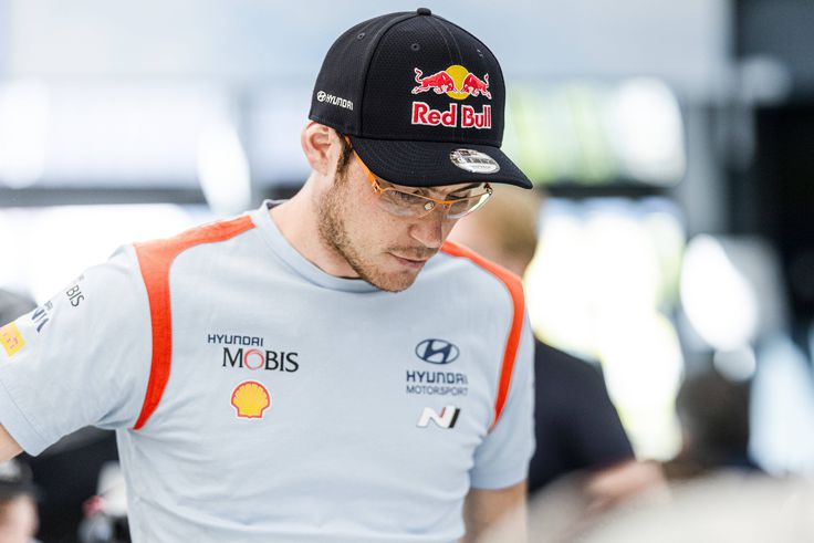 Shock as Hyundai’s Neuville is disqualified from Safari rally