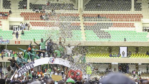 ‘We're innocent’ - FKF blames Gor Mahia fans for spoiling medal ceremony