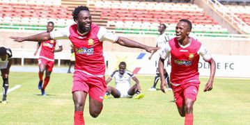 Elvis Rupia finally breaks 47-year Golden Boot record as Omala equalises it
