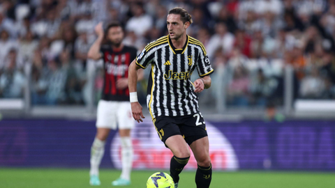 Rabiot set to sign new Juventus deal amid Man United interest