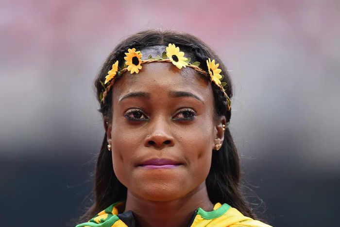 Thompson-Herah gets emotional in post-race interview talking about injury challenges