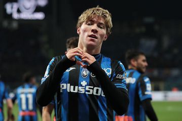 Manchester United make verbal bid for Atalanta forward