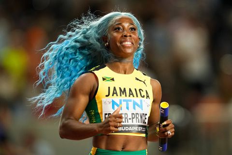 [WATCH]-Shelly-Ann Fraser-Pryce bounces back from injury scare to showcase explosive run