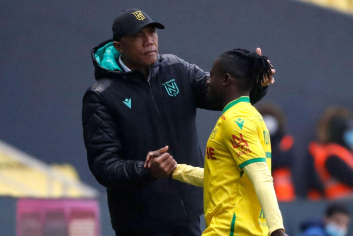 Antoine Kombouare and Moses SIMON || iMAGE CREDIT: iMAGO