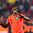 Struggling Kaizer Chiefs rescued by Nigeria goalkeeper Akpeyi