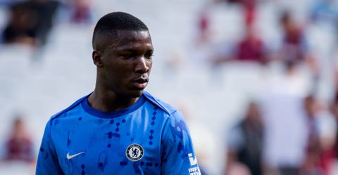 Chelsea’s Caicedo beats Real Madrid, PSG, and Man Utd stars to best U-23 holding midfielder rating