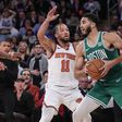 Tatum, Porzingis shine as Celtics take down Knicks in season opener