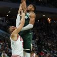 Nigerian Freak Giannis Antetokounmpo scores big as Milwaukee Bucks lose to Chicago Bulls.