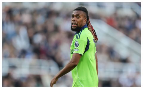 ‘We’re very disappointed’ - Iwobi not pleased with Fulham loss after setting Premier League record