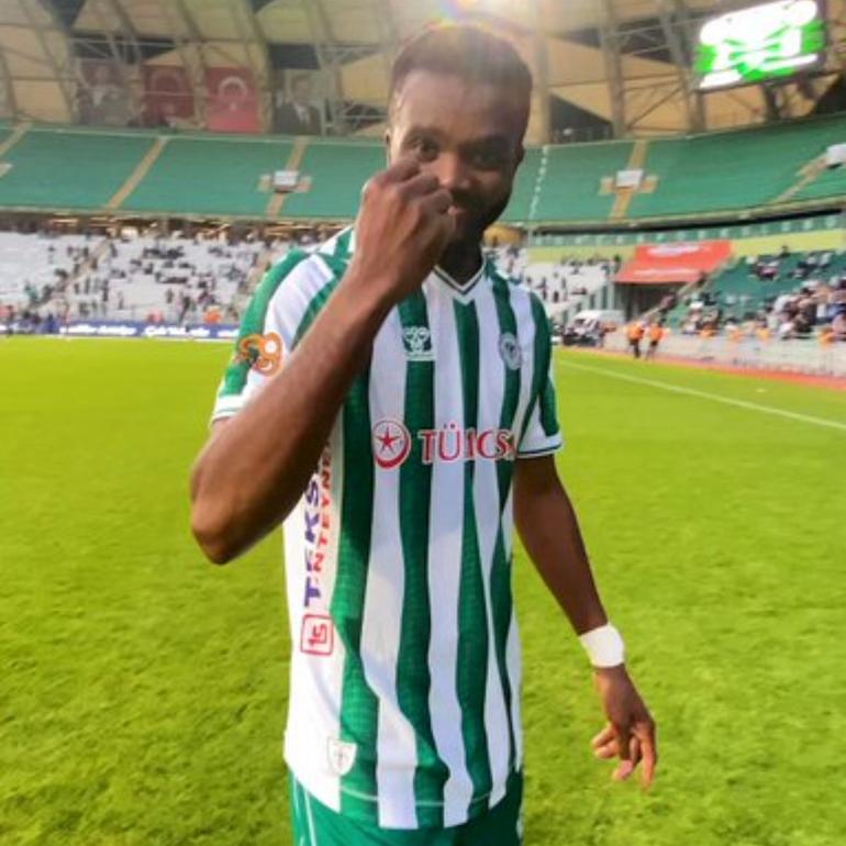 Super Eagles defender Chidozie Awaziem celebrates one of his goals.