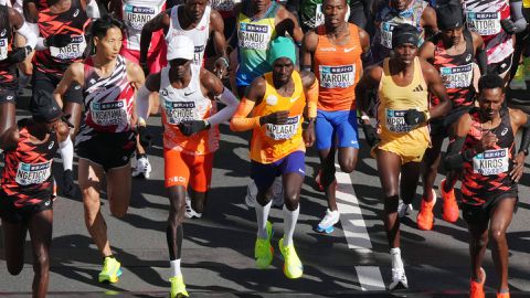 Timothy Kiplagat, Visiline Jepkesho eye glory at star-studded Shanghai Marathon