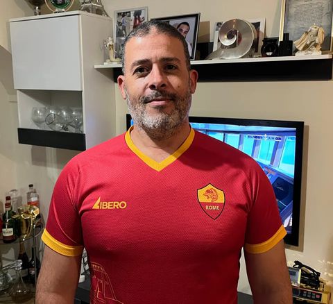 Mourinho's student || Credit: Joshua Jones / SunSport