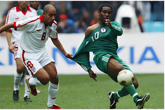 Nigeria's Jay Jay Okocha against Tunisia at the 2004 AFCON