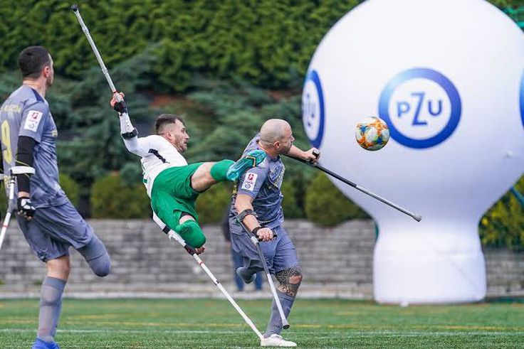 Amputee Marcin Oleksy wins FIFA Puskas Award with brilliant overhead kick