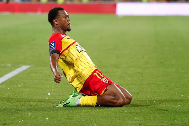 Lens striker Lois Openda