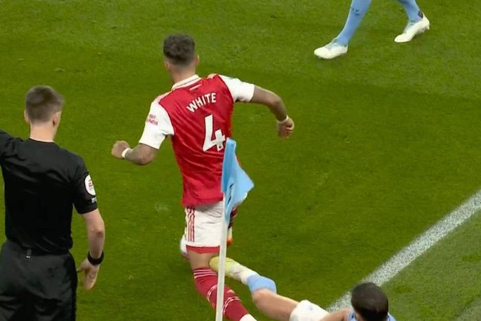 Ruben Dias's tackle on Ben White