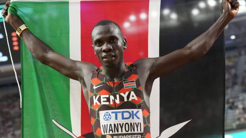Emmanuel Wanyonyi breaks men’s road mile world record in Germany