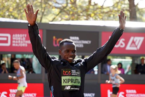 Amos Kipruto leads a Kenyan sweep in Hamburg, claiming victory at the 2025 Haspa Hamburg Marathon in Germany.