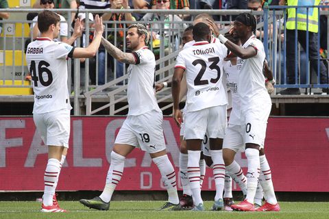 Chukwueze unused as ex-Chelsea star leads Milan to victory over Venezia
