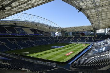 Portuguese police prepare 'complex' plan for arrival of Champions League fans