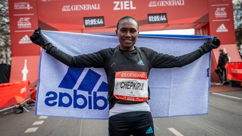 Finally! Sheila Chepkirui gets US Visa as battle with Obiri looms at Boston 10K