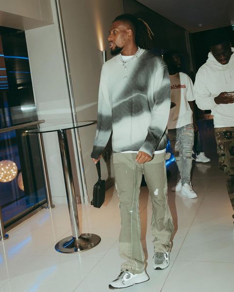 Alex Iwobi is one of the most fashionable Nigerian footballers of the season.