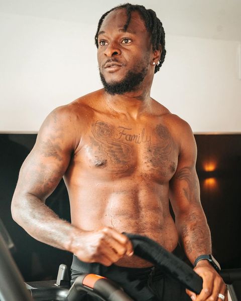 Victor Moses working out in a gym.