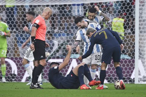 Ex-World Cup and Champions League winner set to dump Messi for return to Europe