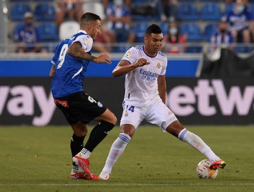 Casemiro extends Real Madrid contract until 2025