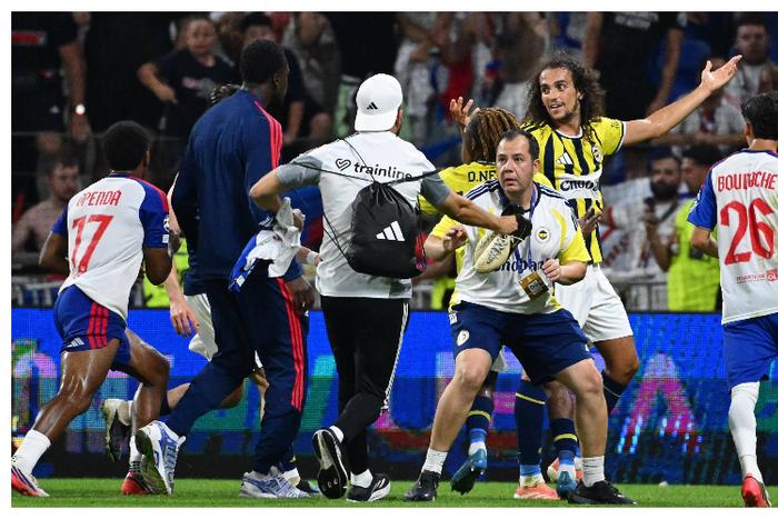 Ex-Arsenal star ignites mass brawl