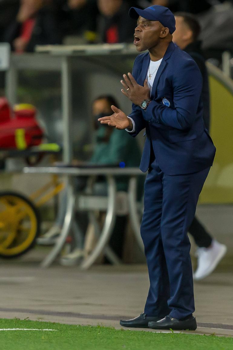 Nigerian coach Ndubuisi Egbo doing his thing.