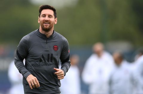 Messi set to return as PSG and Man City go head to head